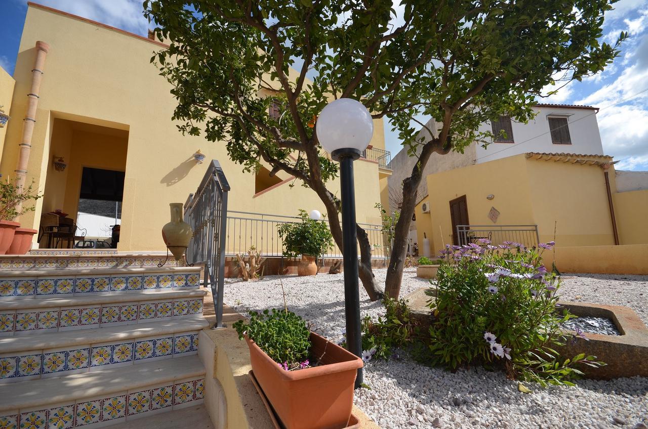 B&B Timpe Bianche Castelluzzo Dış mekan fotoğraf