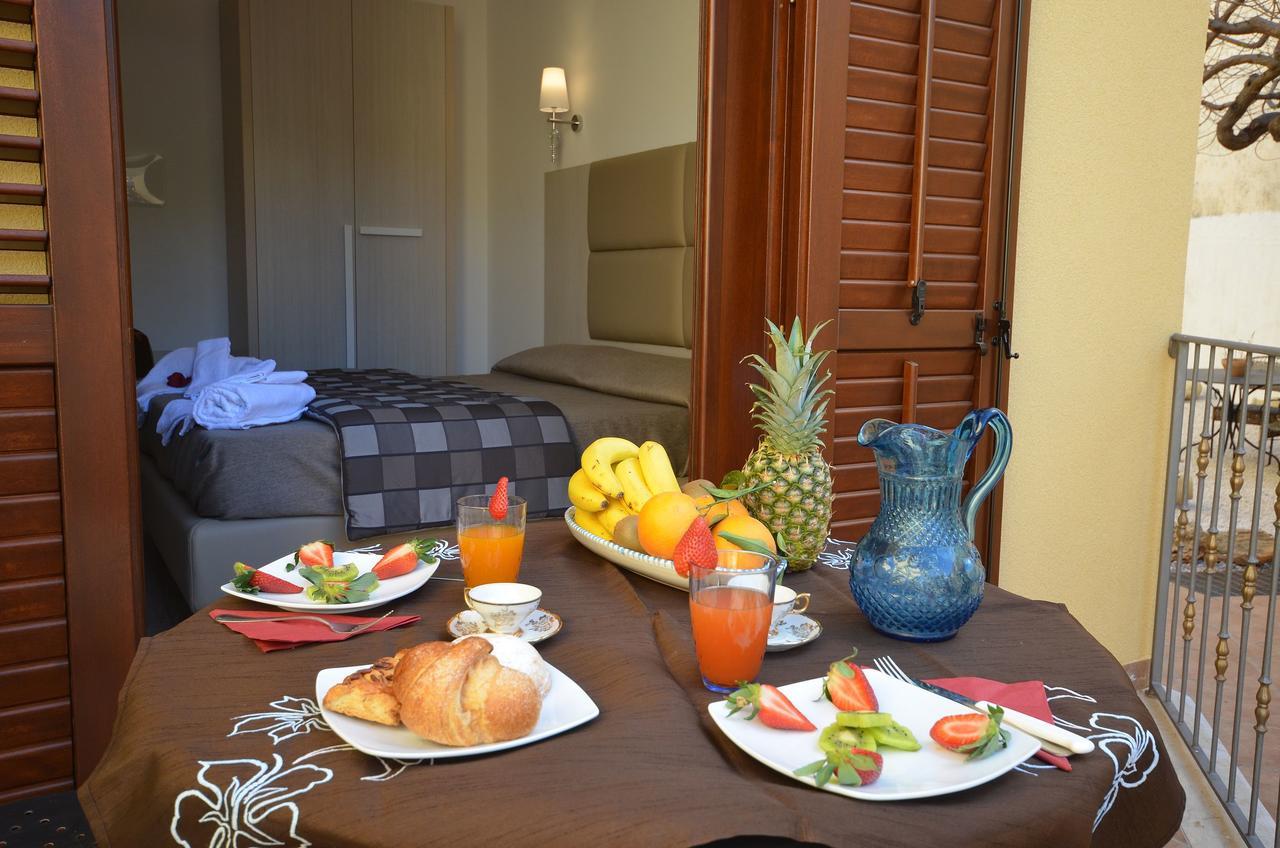 B&B Timpe Bianche Castelluzzo Dış mekan fotoğraf